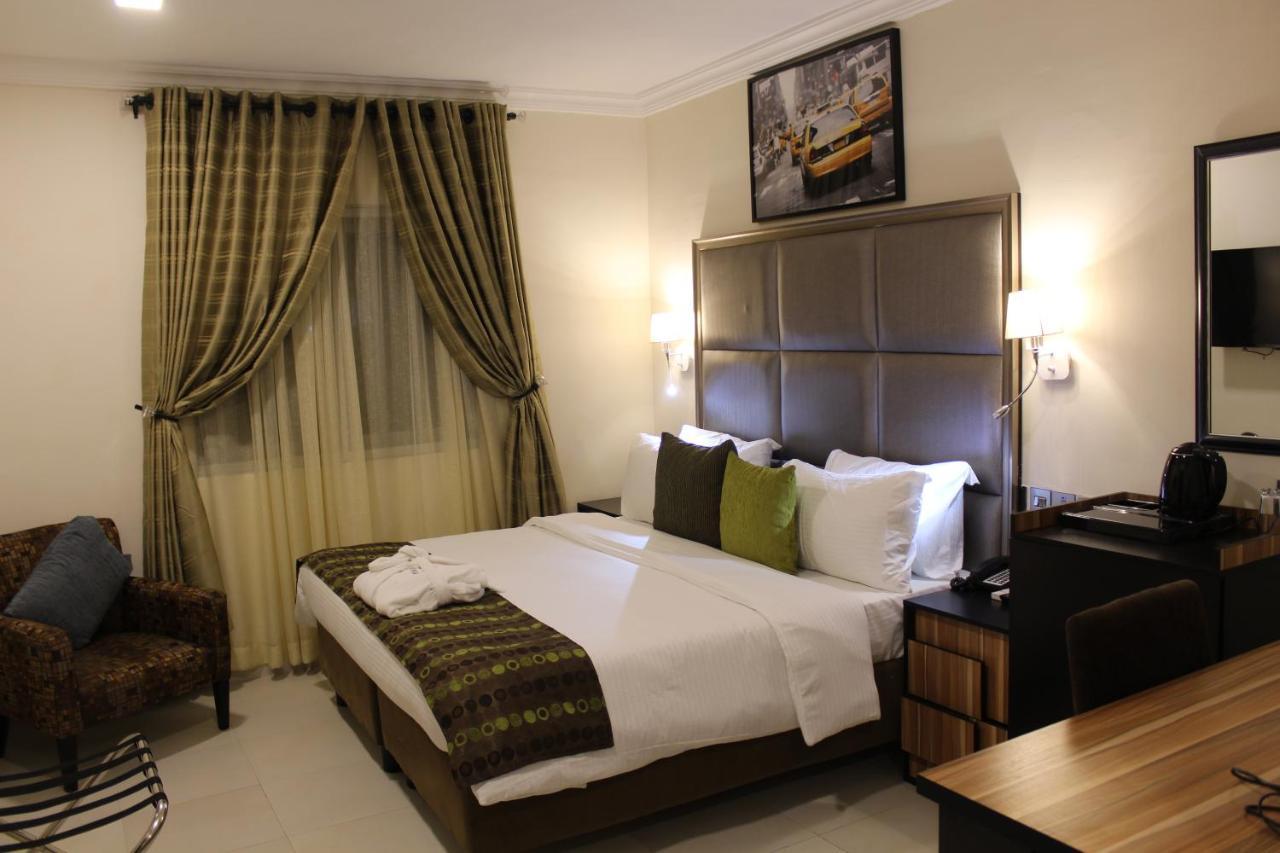 Class Suites Ikeja Luaran gambar