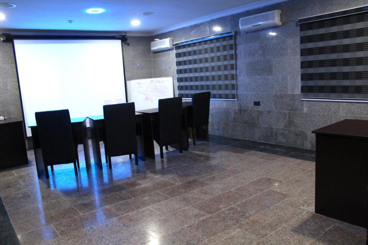 Class Suites Ikeja Luaran gambar